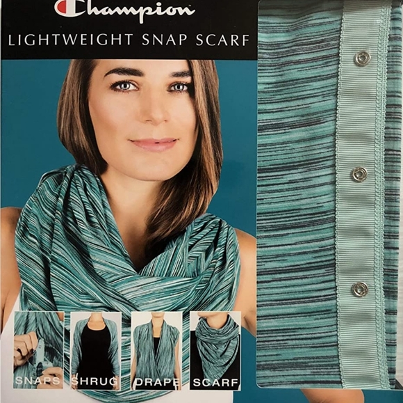 Champion Women's Lightweight Snap Scarf - Picture 3 of 10